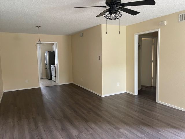 10650 Steppington Drive 146, Dallas, TX 75230