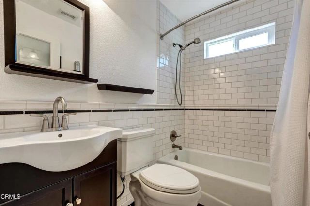 561 S Ventu Park Road, Newbury Park, CA 91320
