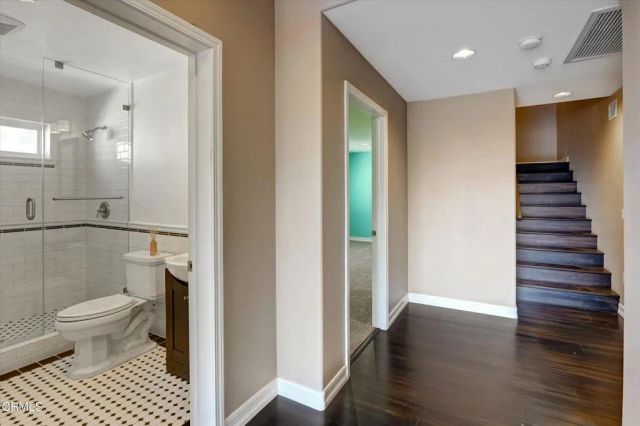 561 S Ventu Park Road, Newbury Park, CA 91320