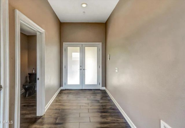 561 S Ventu Park Road, Newbury Park, CA 91320