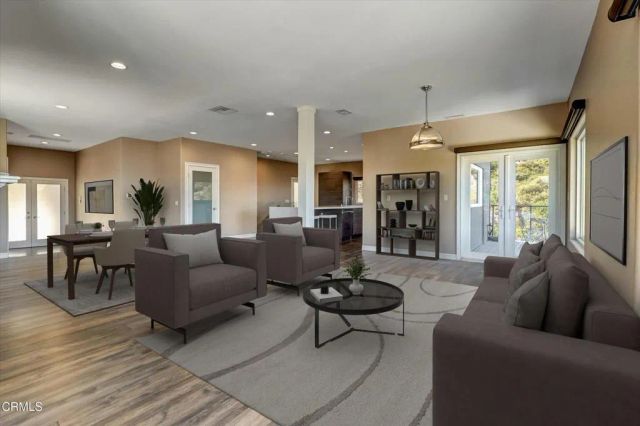 561 S Ventu Park Road, Newbury Park, CA 91320