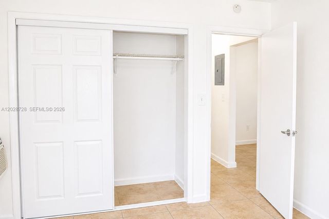 932 Moffett St 3, Hallandale Beach, FL 33009