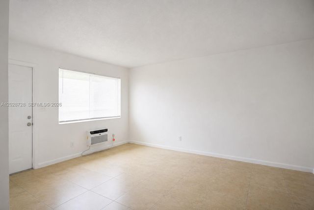 932 Moffett St 3, Hallandale Beach, FL 33009