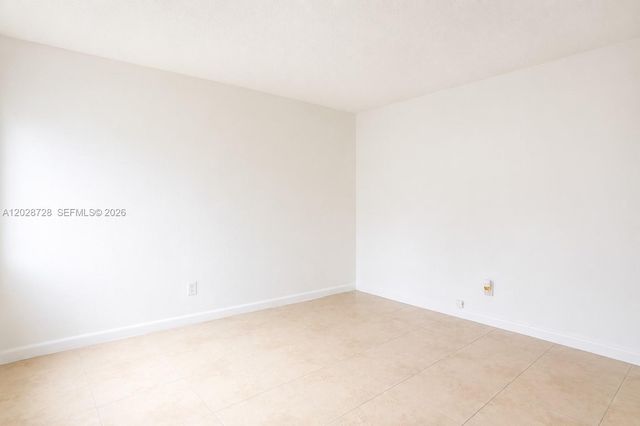 932 Moffett St 3, Hallandale Beach, FL 33009
