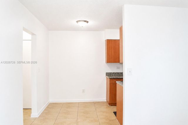 932 Moffett St 3, Hallandale Beach, FL 33009