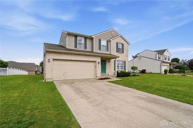 2010 Clearstream Way, Englewood, OH 45315