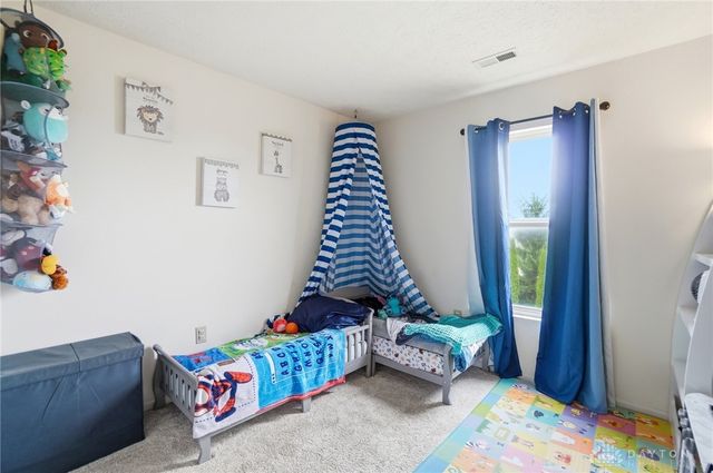 2010 Clearstream Way, Englewood, OH 45315