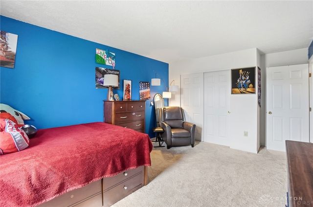 2010 Clearstream Way, Englewood, OH 45315