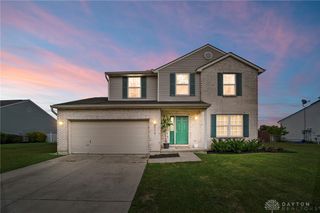 2010 Clearstream Way, Englewood, OH 45315