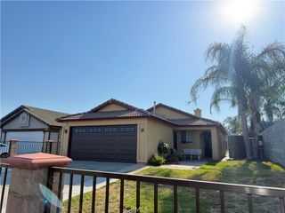 1144 Palisades, Perris, CA 92570