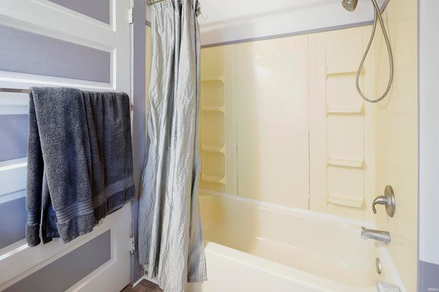 717 E Market Street, Warsaw, IN 46580