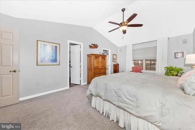 2205 GARDEN LN, Frederick, MD 21701