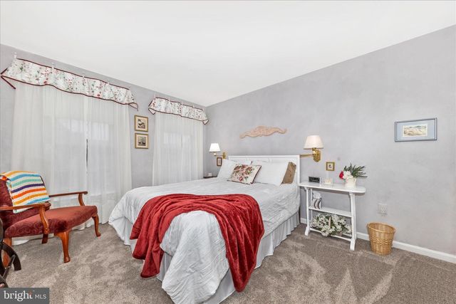 2205 GARDEN LN, Frederick, MD 21701