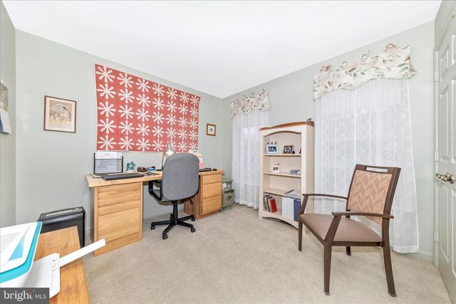 2205 GARDEN LN, Frederick, MD 21701