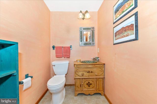 2205 GARDEN LN, Frederick, MD 21701