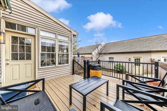 2205 GARDEN LN, Frederick, MD 21701