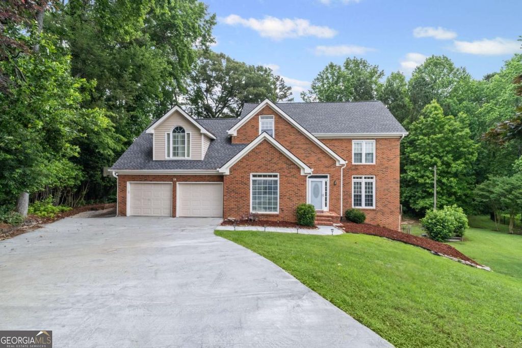1784 Brookstone Court NW, Acworth, GA 30101