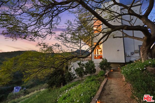 2727 Corral Canyon Road, Malibu, CA 90265