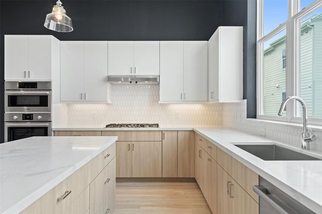 2805 McCurdy ST 6, Austin, TX 78723