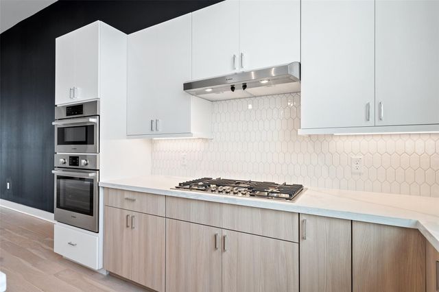 2805 McCurdy ST 6, Austin, TX 78723