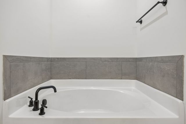 108 Lookout Drive, Winchester, TN 37398