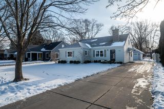 7506 N Crossway ROAD, Fox Point, WI 53217