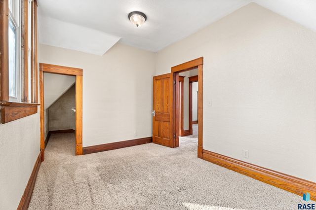 321 S Cedar St Street, Lennox, SD 57039