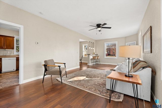 321 S Cedar St Street, Lennox, SD 57039