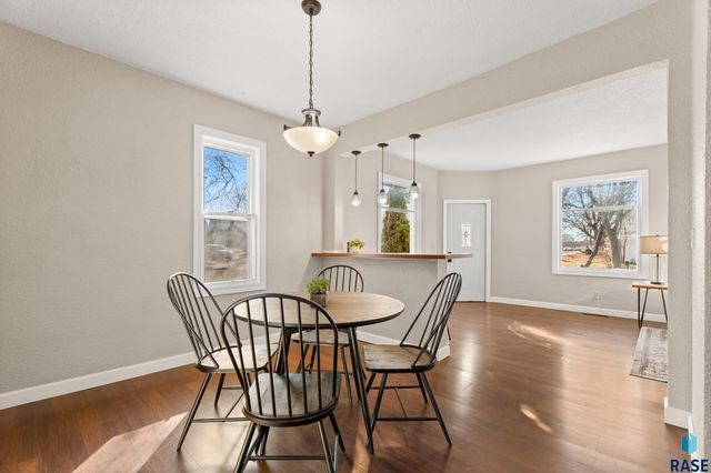 321 S Cedar St Street, Lennox, SD 57039