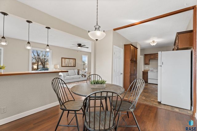 321 S Cedar St Street, Lennox, SD 57039