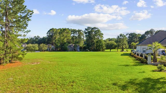 1064 Wigeon Dr., Conway, SC 29526