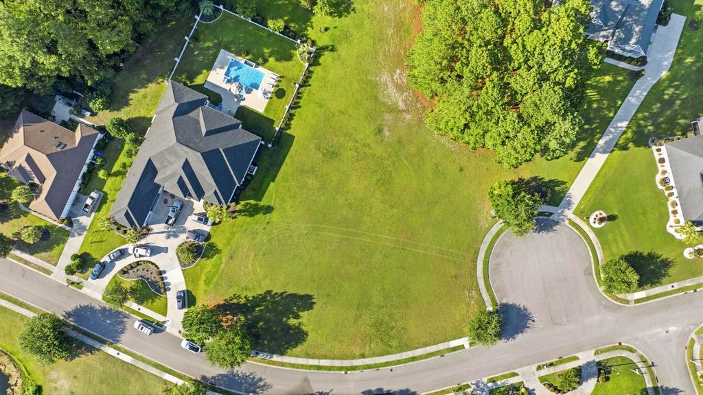 1064 Wigeon Dr., Conway, SC 29526