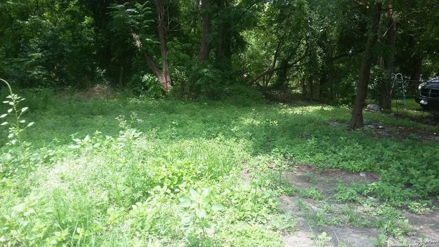 439 Vine St, San Antonio, TX 78210