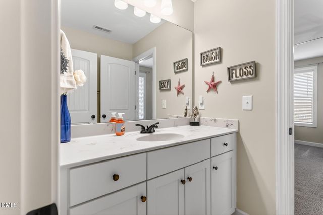 16 Diamond Hill Circle, Garner, NC 27529