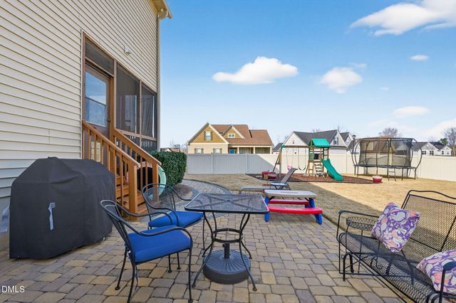 16 Diamond Hill Circle, Garner, NC 27529