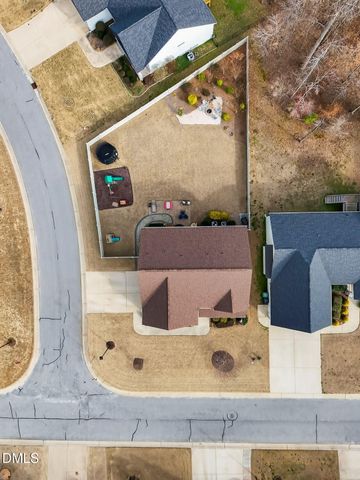 16 Diamond Hill Circle, Garner, NC 27529