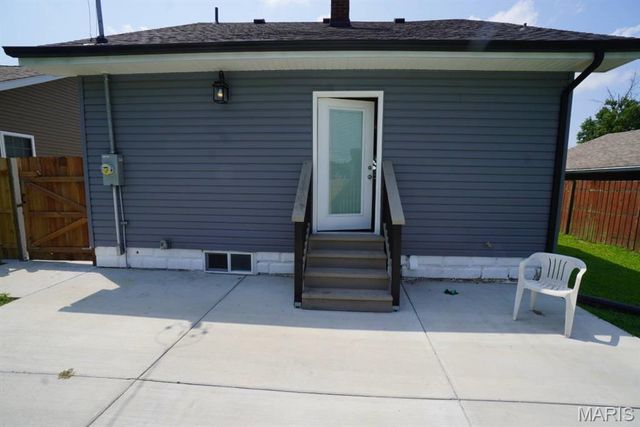 2716 Idaho Avenue, Granite City, IL 62040