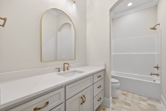 343 Riverbend Country Club Road, Shelbyville, TN 37160