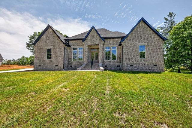 343 Riverbend Country Club Road, Shelbyville, TN 37160