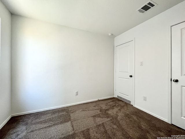 2807 Stigler Dr, Converse, TX 78109