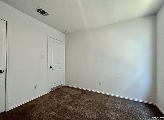 2807 Stigler Dr, Converse, TX 78109