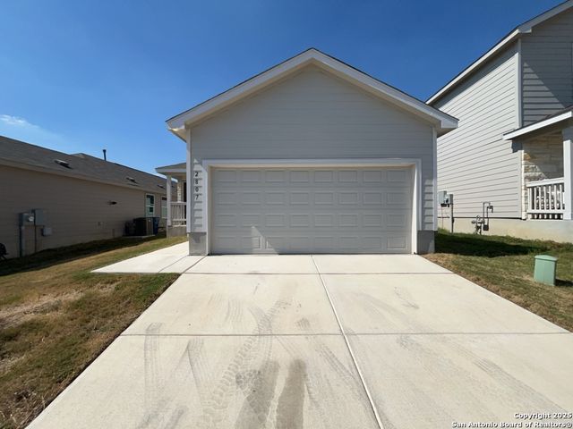 2807 Stigler Dr, Converse, TX 78109