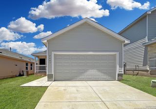 2807 Stigler Dr, Converse, TX 78109