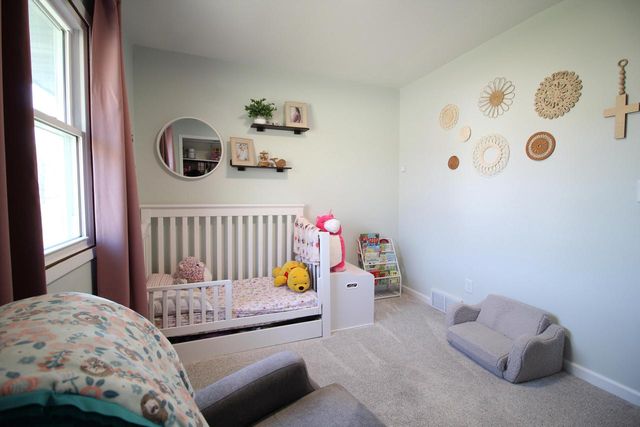 9830 W Plainfield AVENUE, Greenfield, WI 53228