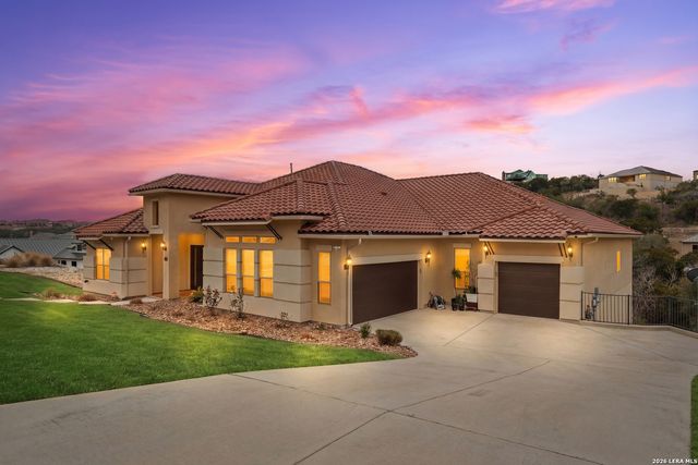 17907 QUEEN CIR, San Antonio, TX 78255