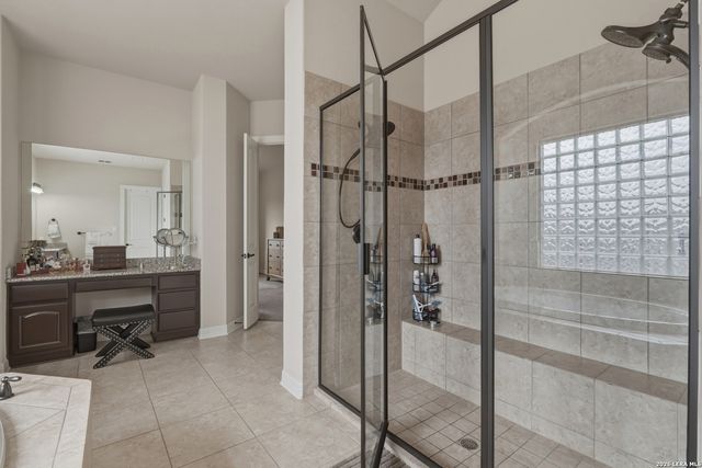 17907 QUEEN CIR, San Antonio, TX 78255