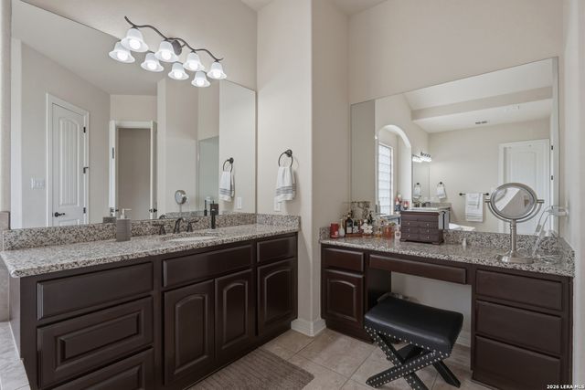 17907 QUEEN CIR, San Antonio, TX 78255