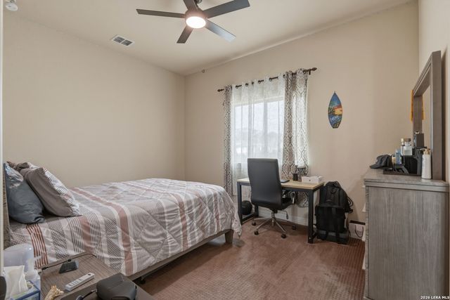 17907 QUEEN CIR, San Antonio, TX 78255