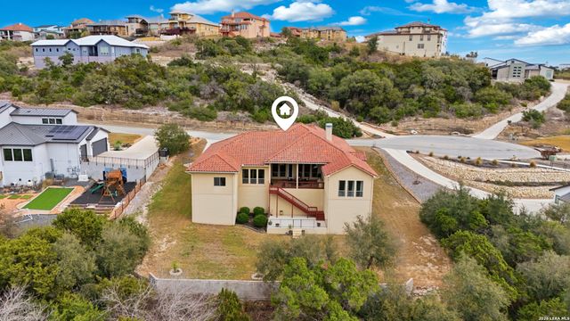 17907 QUEEN CIR, San Antonio, TX 78255