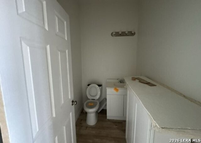 2402 W Martin St, San Antonio, TX 78207